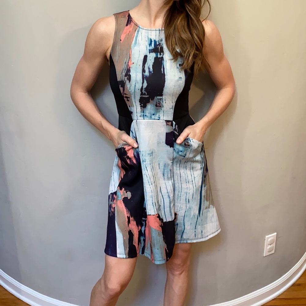 comfy, flattering dress w/ pretty neutral colors